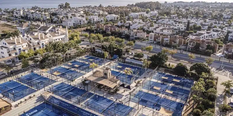 indoor padel marbella